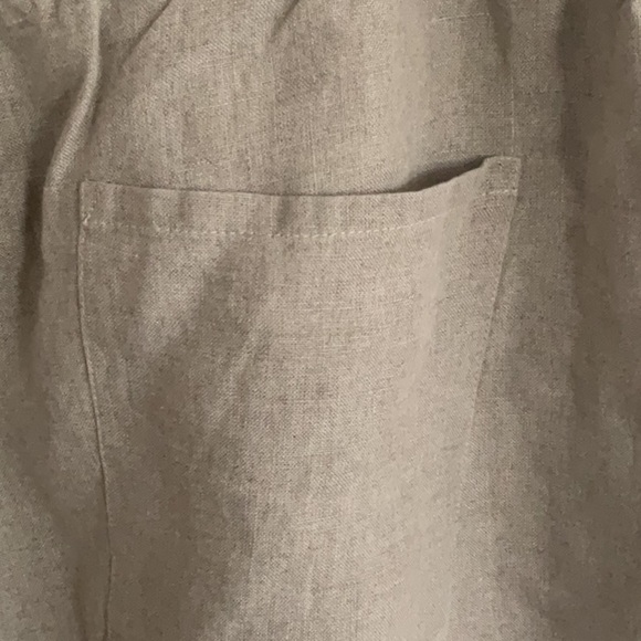 Tan Elastic Waistband Capris for Casual Comfort 100 percent linen - Picture 5 of 9